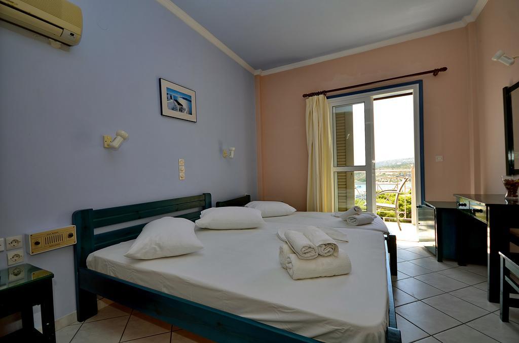 Hotel Magda Agia Marina  외부 사진